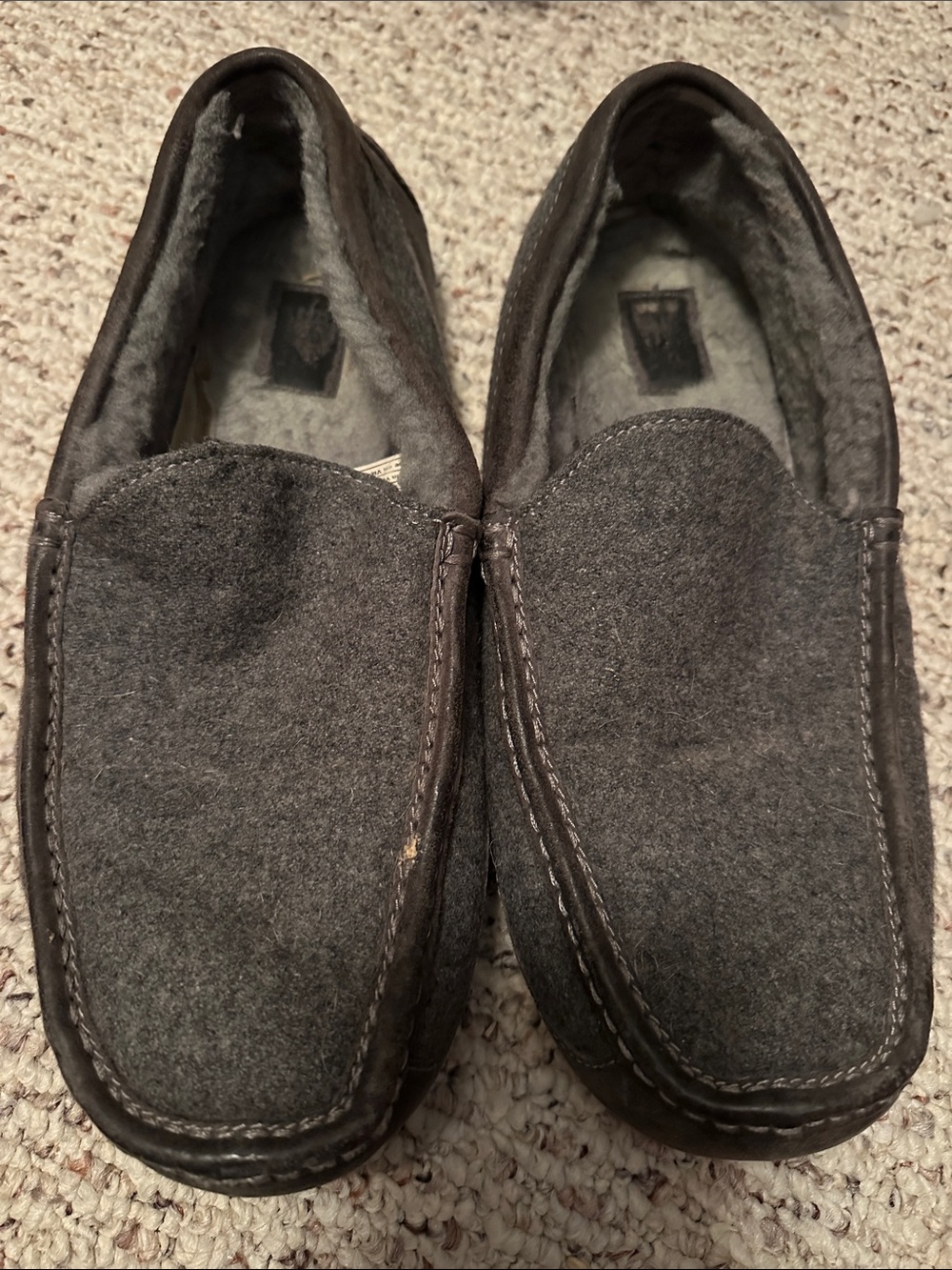 UGG Men's Charcoal Felt Slip-On Loafers